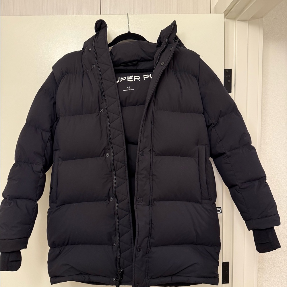 Aritzia Super Puff Mid